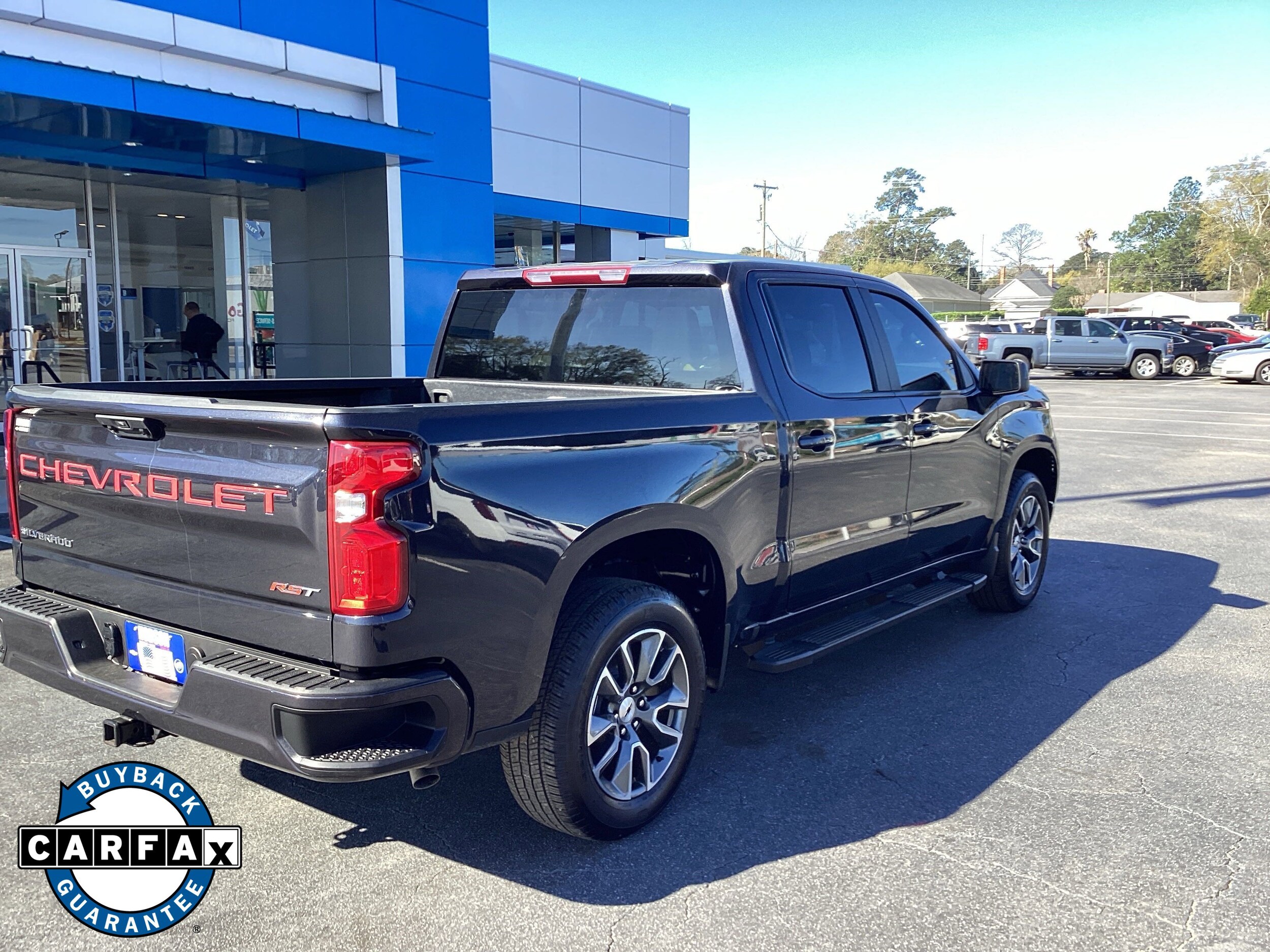 2024 Chevrolet Silverado 1500 RST photo 2