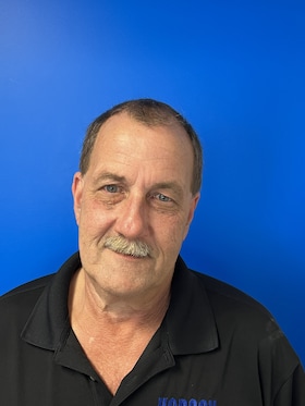 Staff member STEVE JUNEAU from 4d19ed210863