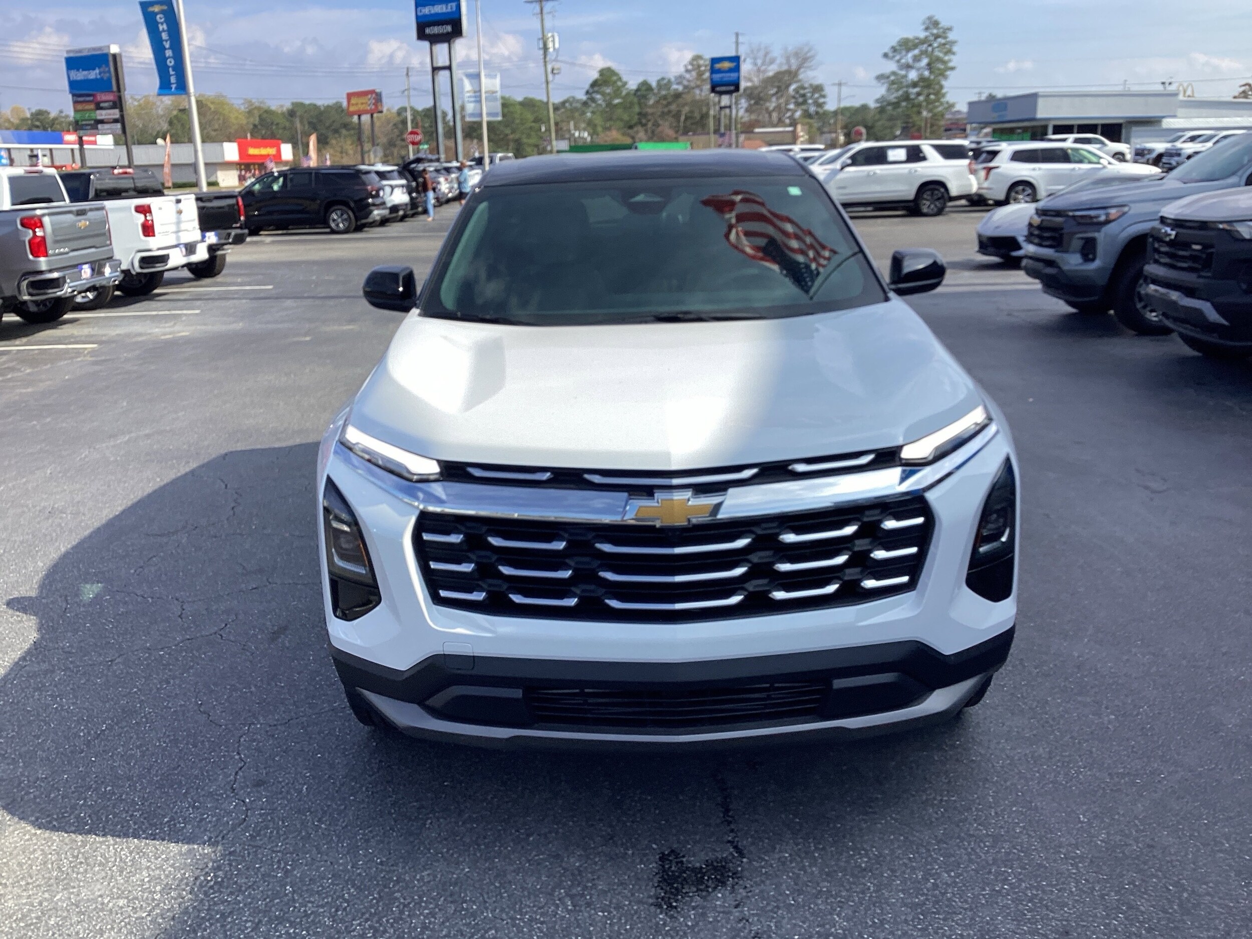 2026 Chevrolet Equinox LT photo 4