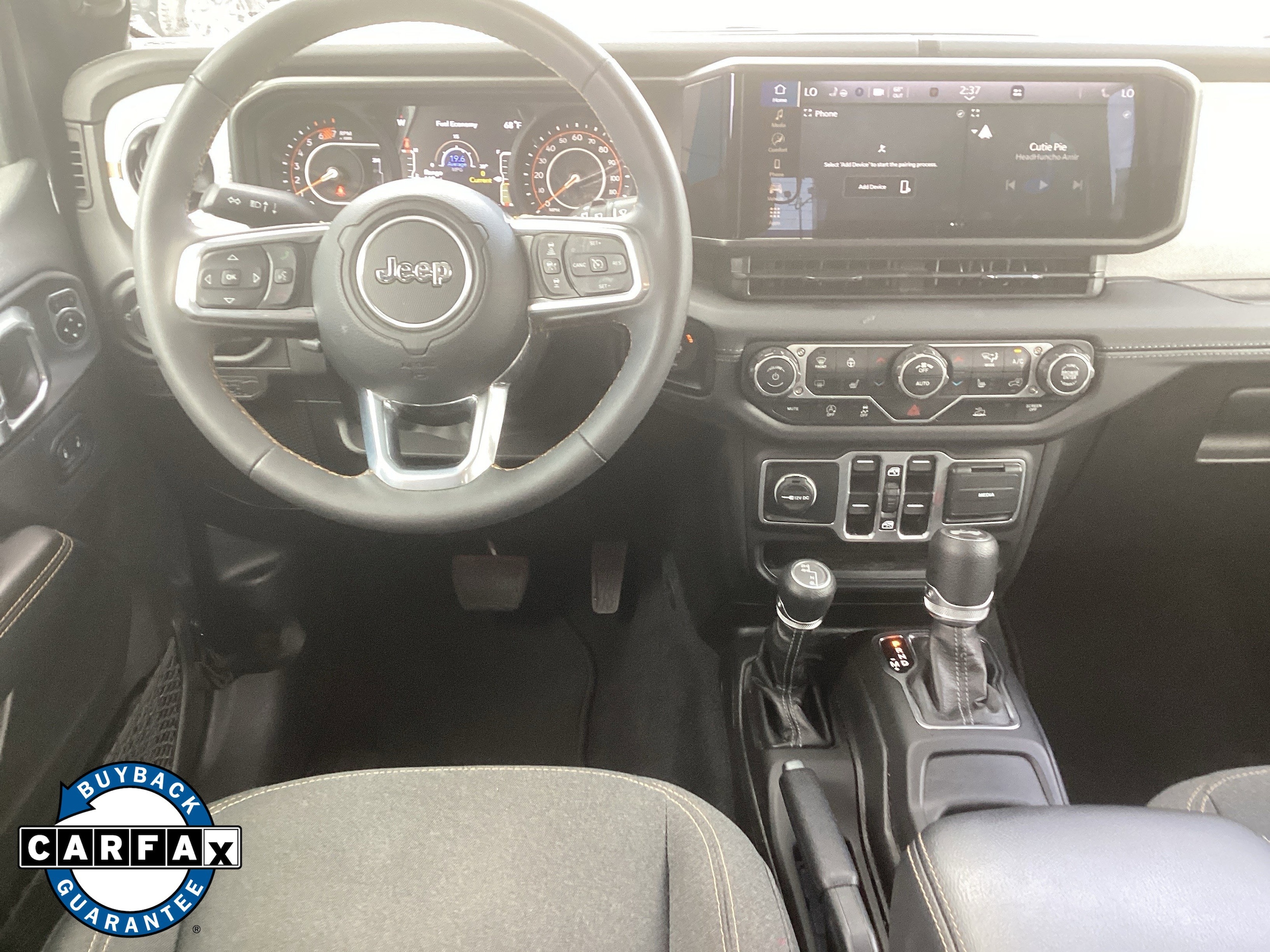 2025 Jeep Wrangler 4-Door Sahara - Photo 10