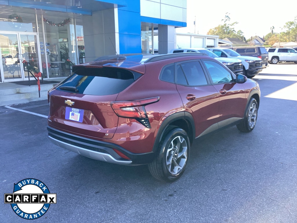 Used 2025 Chevrolet Trax LT SUV