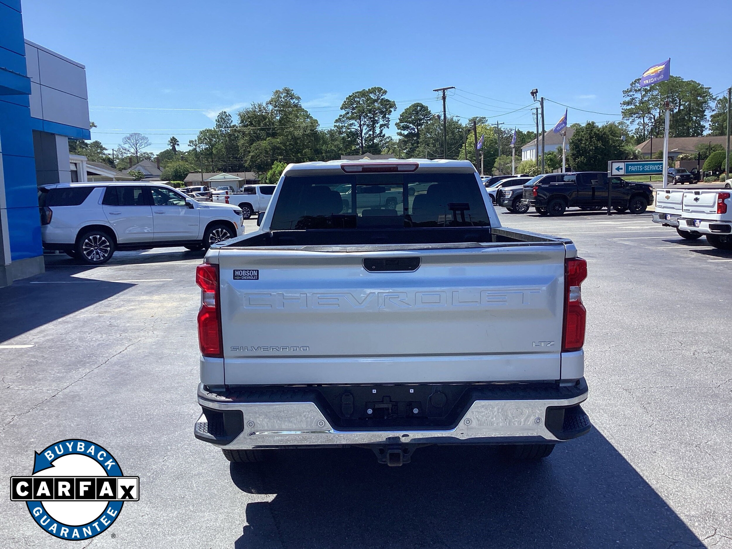 2021 Chevrolet Silverado 1500 LTZ photo 3