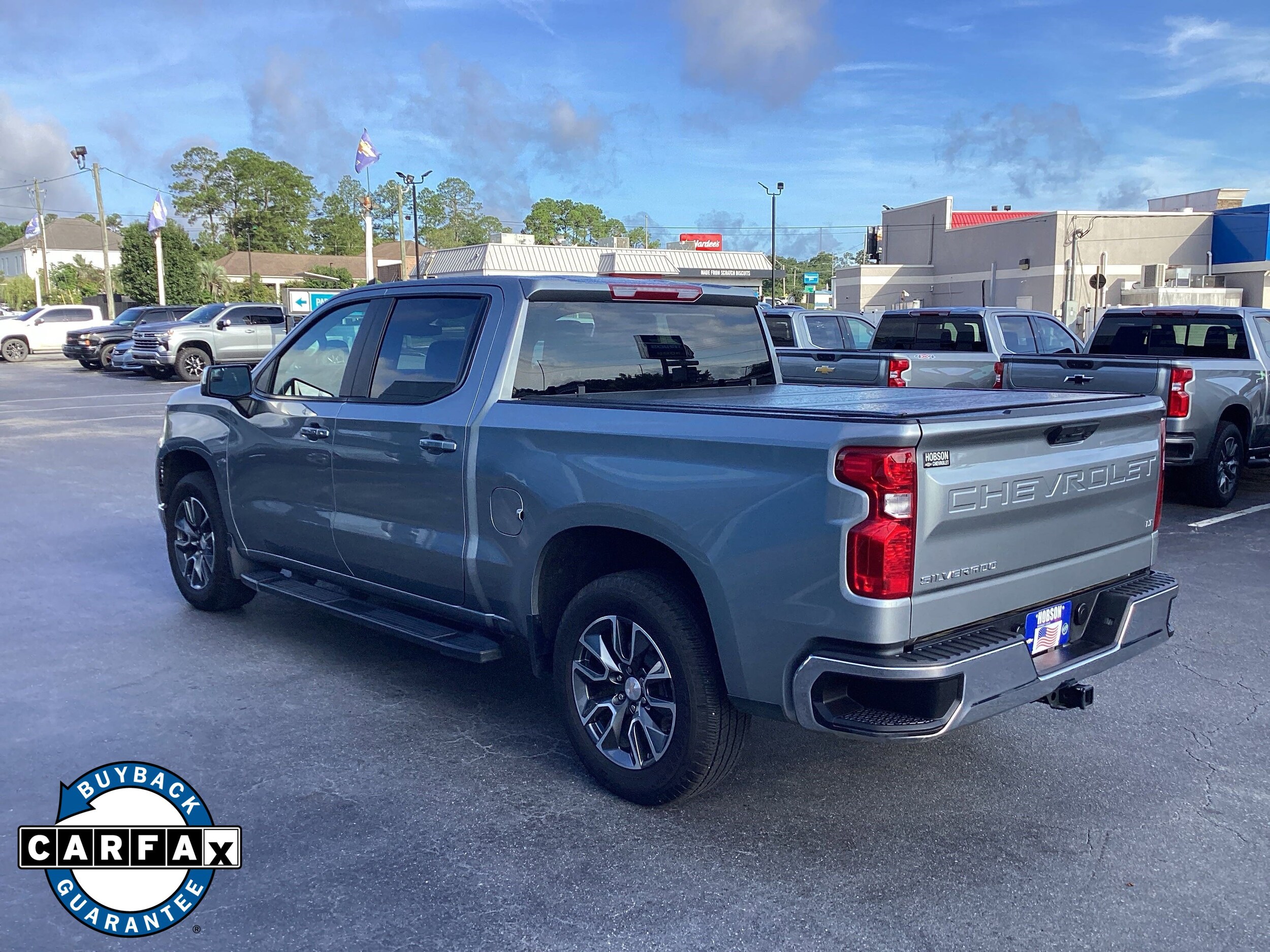 2024 Chevrolet Silverado 1500 LT photo 3