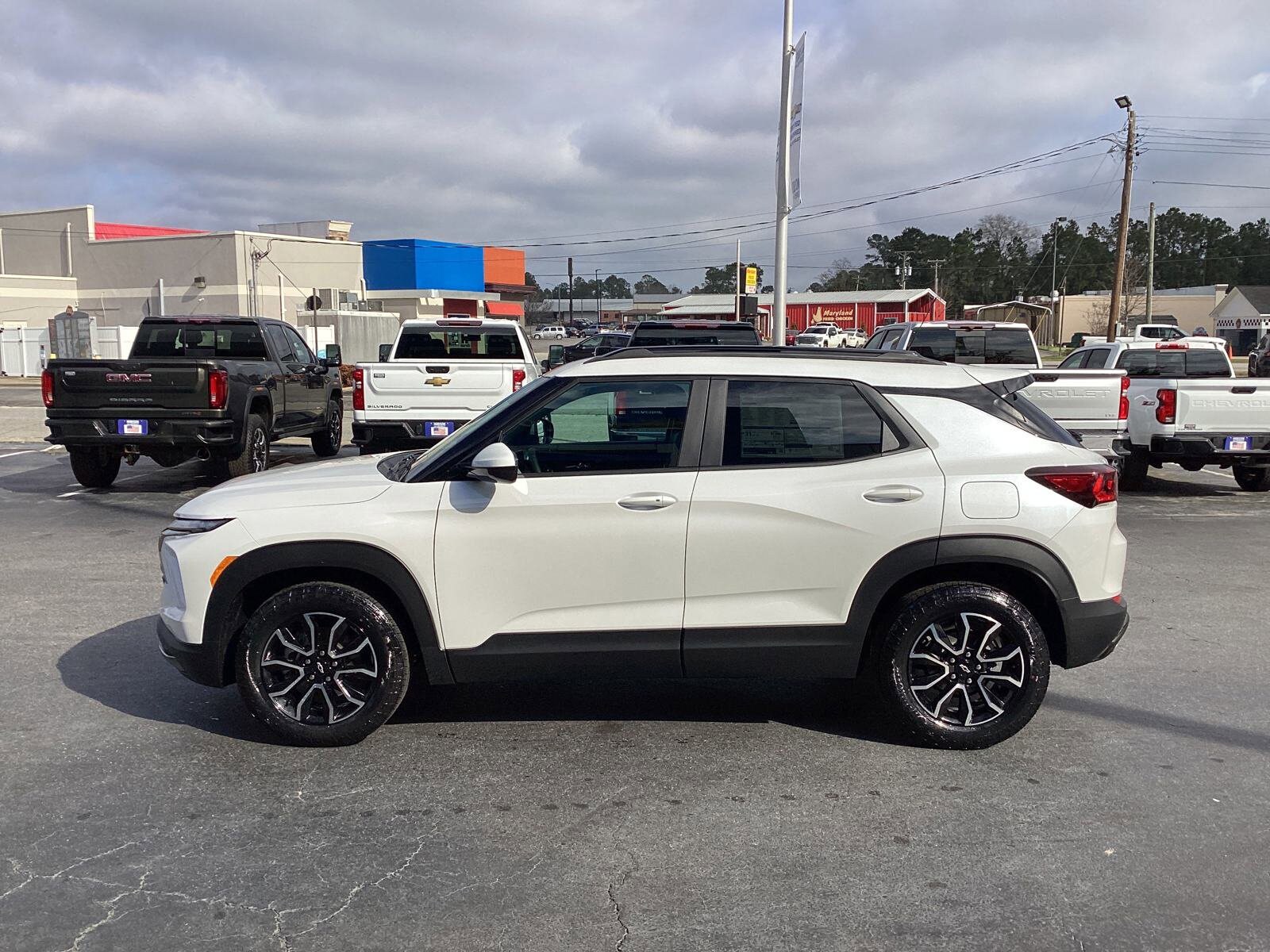 2025 Chevrolet Trailblazer ACTIV photo 4