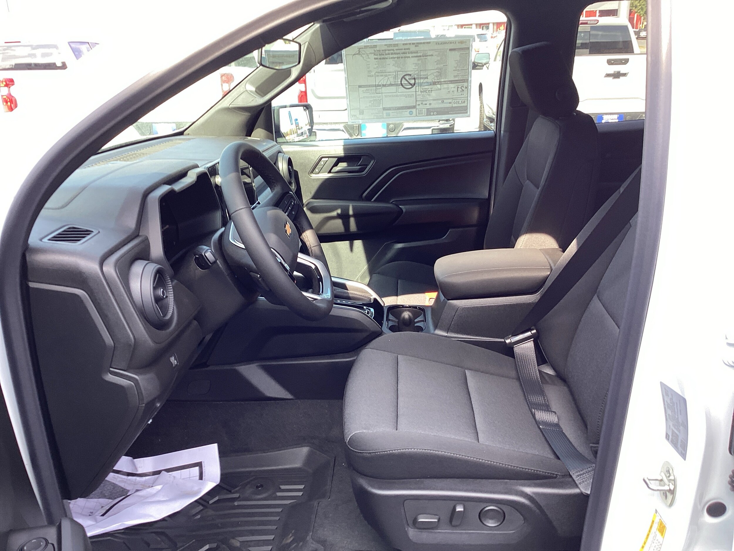2026 Chevrolet Colorado Work Truck - Photo 7