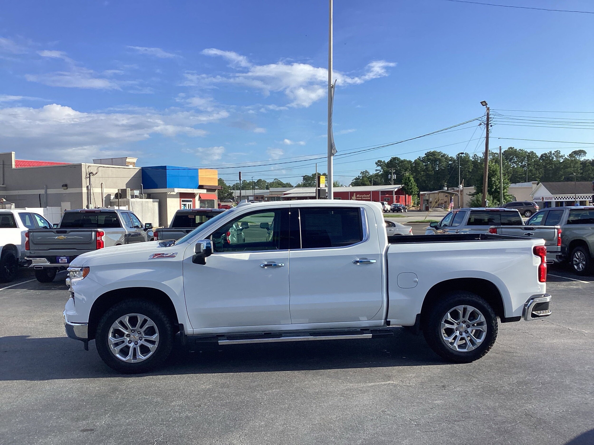 2026 Chevrolet Silverado 1500 LTZ photo 3