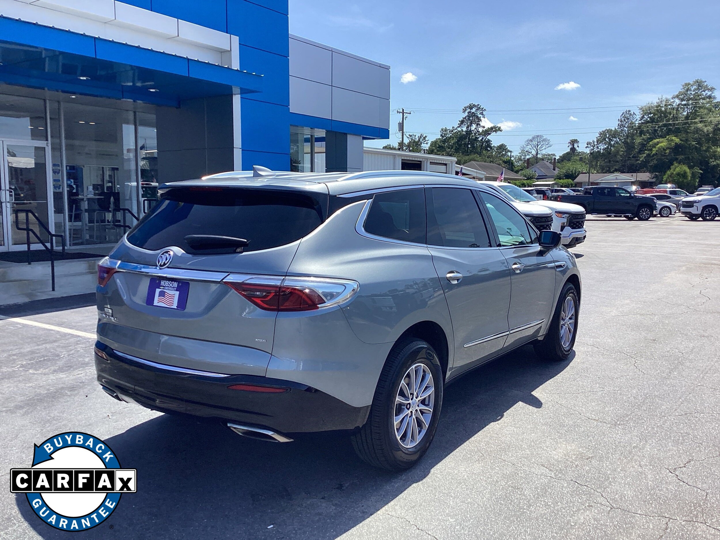 2024 Buick Enclave Premium photo 2