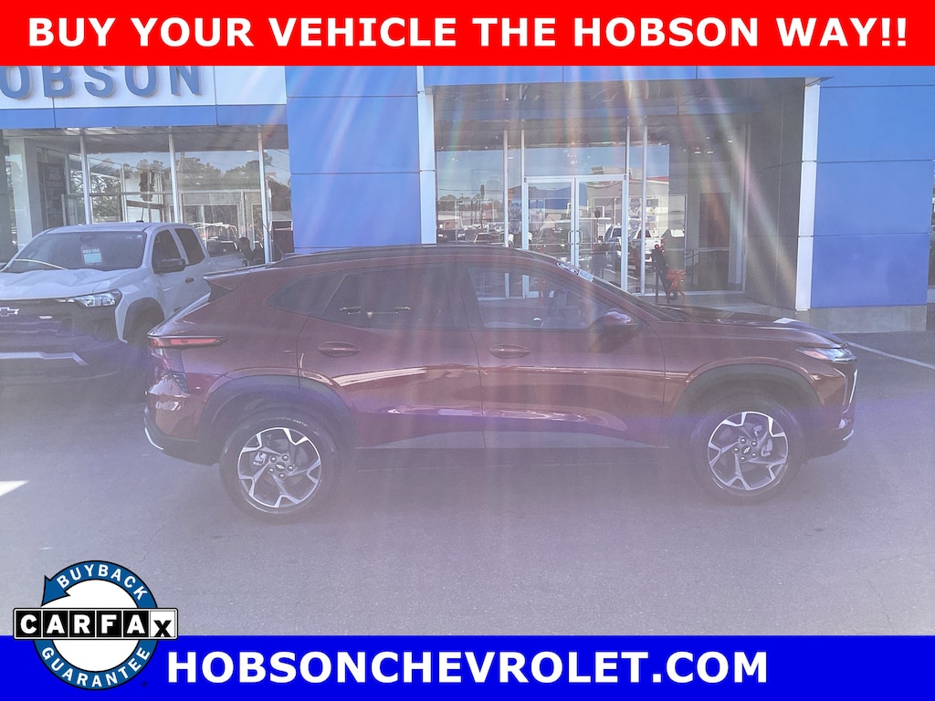 Used 2025 Chevrolet Trax LT SUV