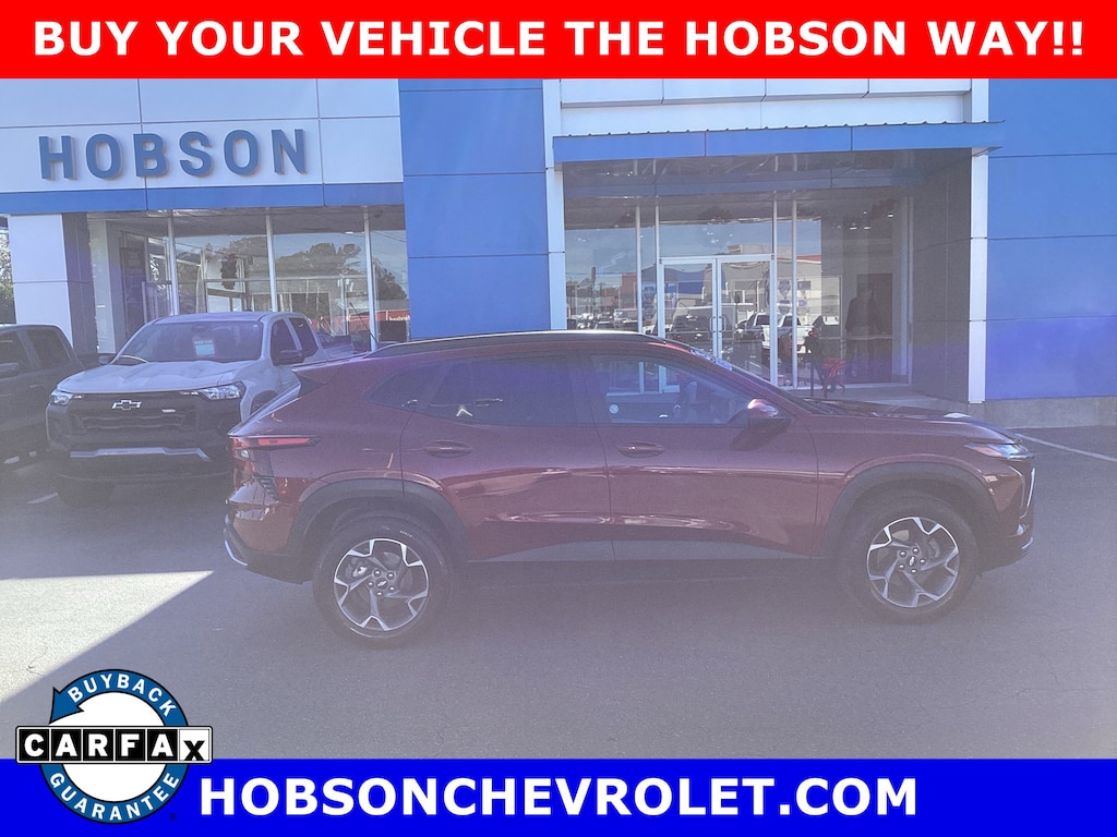 Used 2025 Chevrolet Trax LT SUV