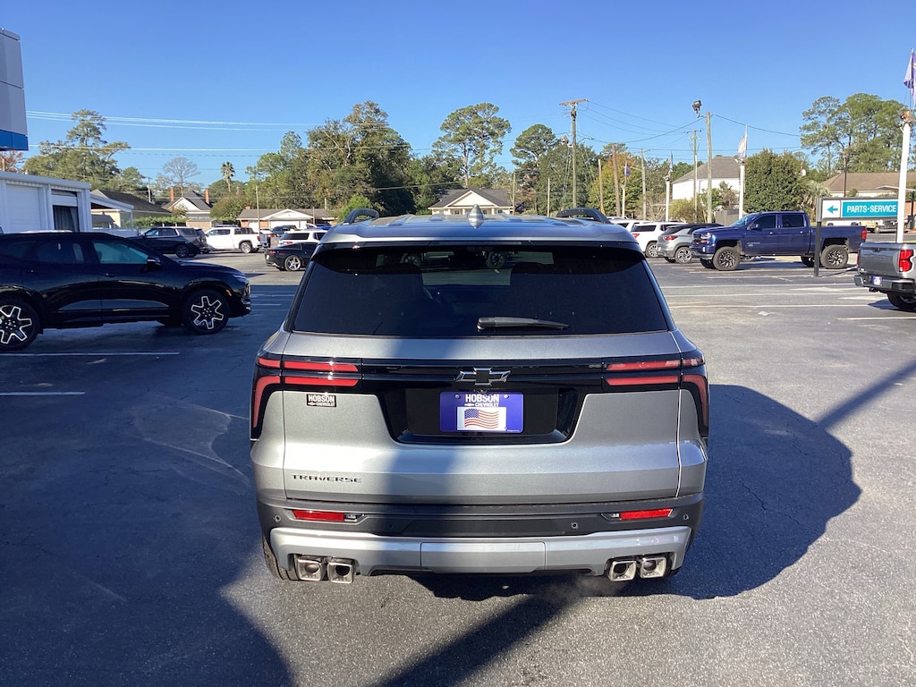 New 2026 Chevrolet Traverse LT SUV