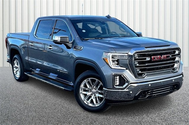2021 GMC Sierra SLT's photo