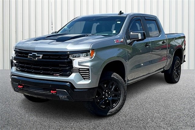 Used 2025 Chevrolet Silverado 1500 LT Trail Boss with VIN 3GCUKFEL5SG130307 for sale in Martinsville, IN