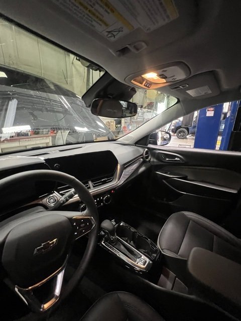 2025 Chevrolet Trax ACTIV photo 3