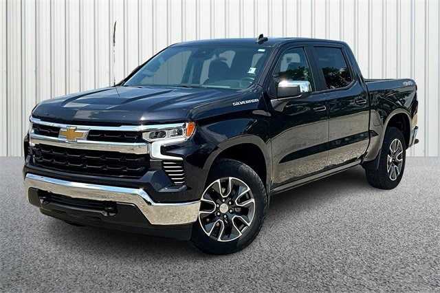 Used 2022 Chevrolet Silverado 1500 LT with VIN 1GCPDKEK7NZ576843 for sale in Martinsville, IN