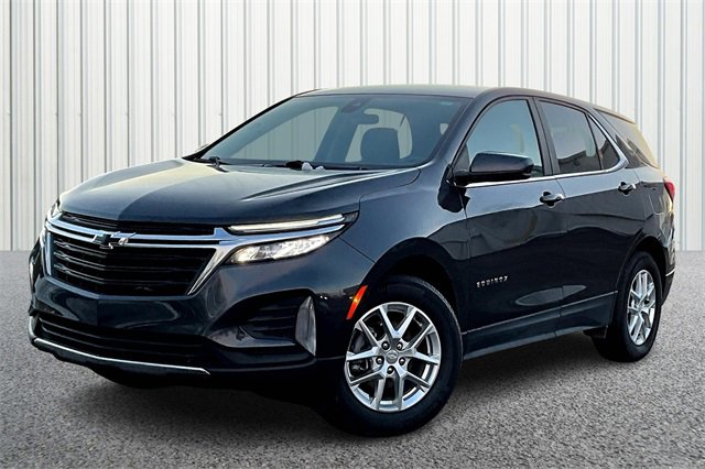 Used 2022 Chevrolet Equinox LT with VIN 3GNAXKEV5NS219902 for sale in Martinsville, IN