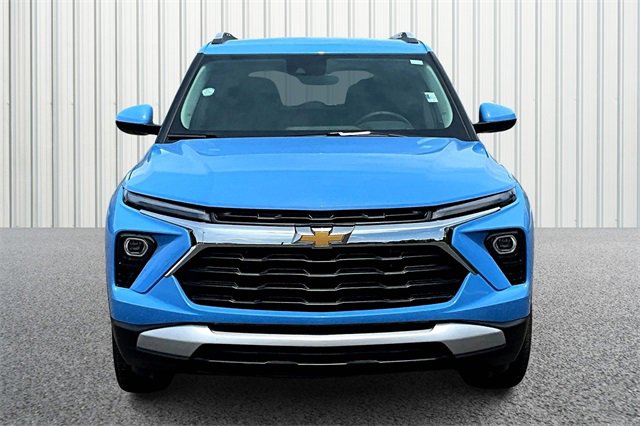 2024 Chevrolet Trailblazer LT photo 3