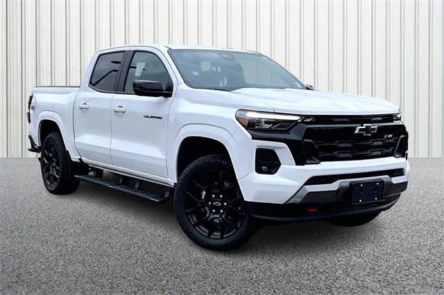 2024 Chevrolet Colorado Z71's photo