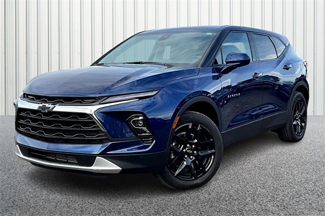 2023 Chevrolet Blazer 2LT photo 2