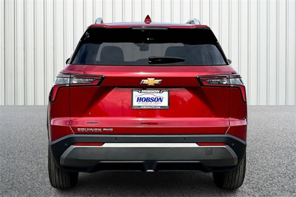 Used 2025 Chevrolet Equinox LT SUV