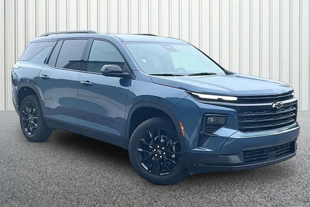 2024 Chevrolet Traverse FWD LT's photo