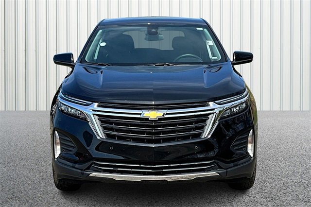 2024 Chevrolet Equinox photo 3