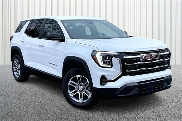 2025 GMC Terrain Elevation's photo