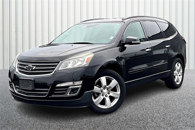 2017 Chevrolet Traverse Premier photo 2