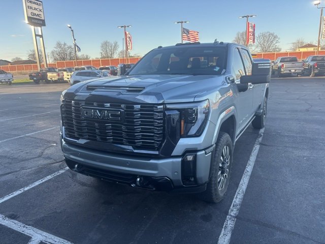 2024 Gmc Sierra 3500 HD Denali Ultimate photo 2