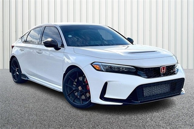 2025 Honda Civic Hatchback Type-R's photo