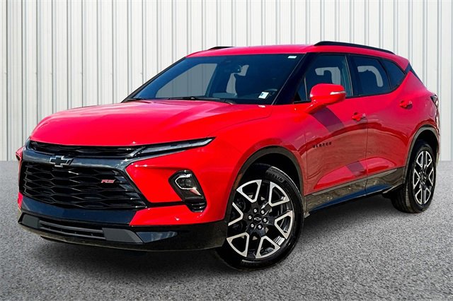 Used 2024 Chevrolet Blazer RS with VIN 3GNKBKRS4RS153755 for sale in Martinsville, IN