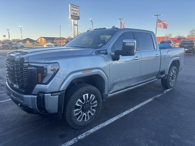 2024 GMC Sierra 3500HD Denali Ultimate's photo