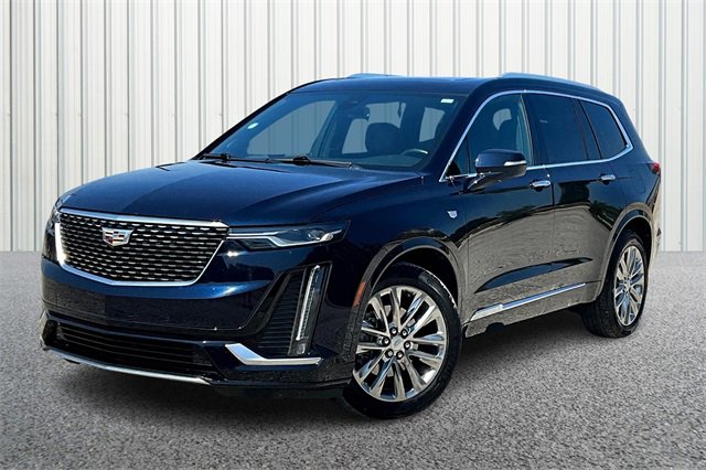 Used 2021 Cadillac XT6 Premium Luxury with VIN 1GYKPCRS5MZ158694 for sale in Martinsville, IN