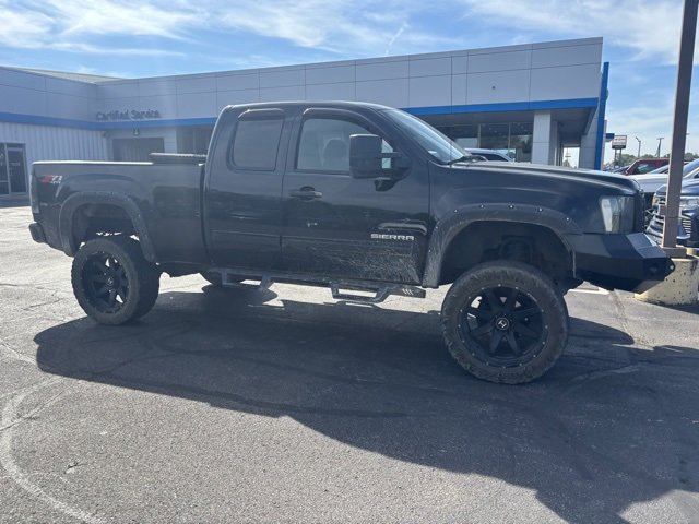 2013 Gmc Sierra 1500 SLE photo 2