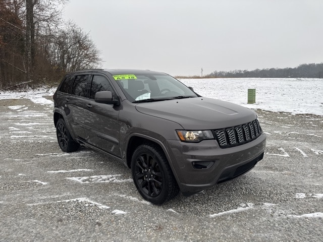 2021 Jeep Grand Cherokee Laredo X's photo