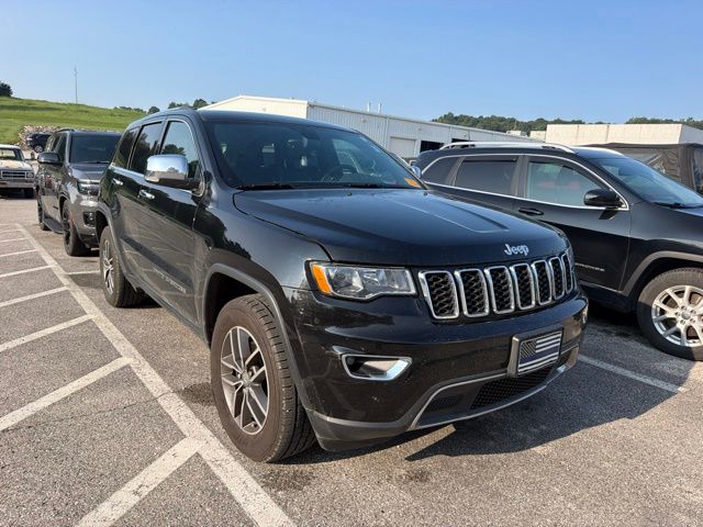 2017 Jeep Grand Cherokee SUV 