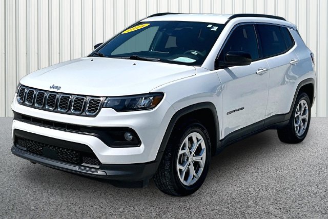 Used 2024 Jeep Compass Latitude with VIN 3C4NJDBNXRT111349 for sale in Bedford, IN