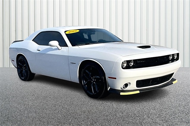 2022 Dodge Challenger R/T's photo