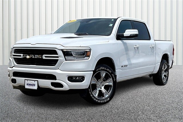 2023 Ram 1500 Laramie photo 2