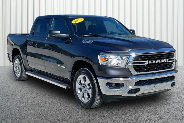 2024 RAM 1500 Big Horn/Lone Star 4x4 Crew Cab 5'7's photo