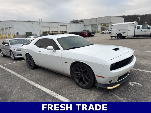 2022 Dodge Challenger R/T's photo