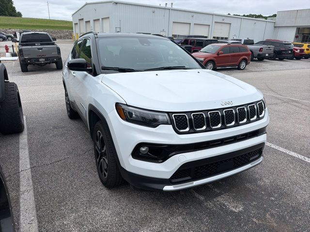 2024 Jeep Compass Limited 4X4's photo