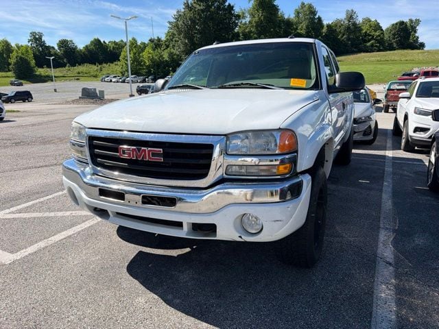 Used 2003 GMC Sierra 1500  with VIN 1GTEK19T53E190615 for sale in Bedford, IN