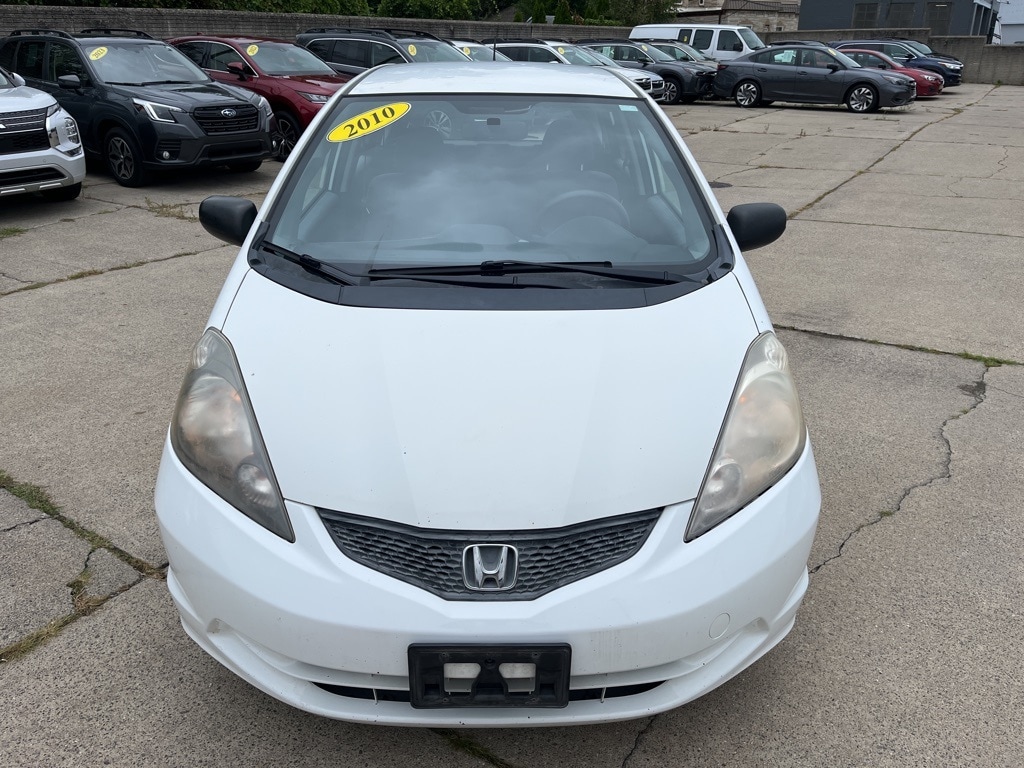Used 2010 Honda Fit Base with VIN JHMGE8H2XAC016323 for sale in Ferndale, MI