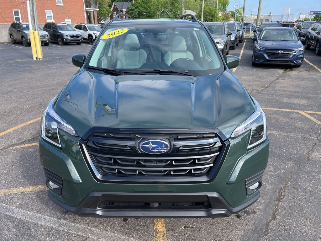 Certified 2022 Subaru Forester Premium with VIN JF2SKAECXNH495295 for sale in Ferndale, MI