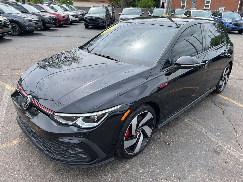 2023 Volkswagen Golf GTI 2.0T SE 4-door DSG's photo