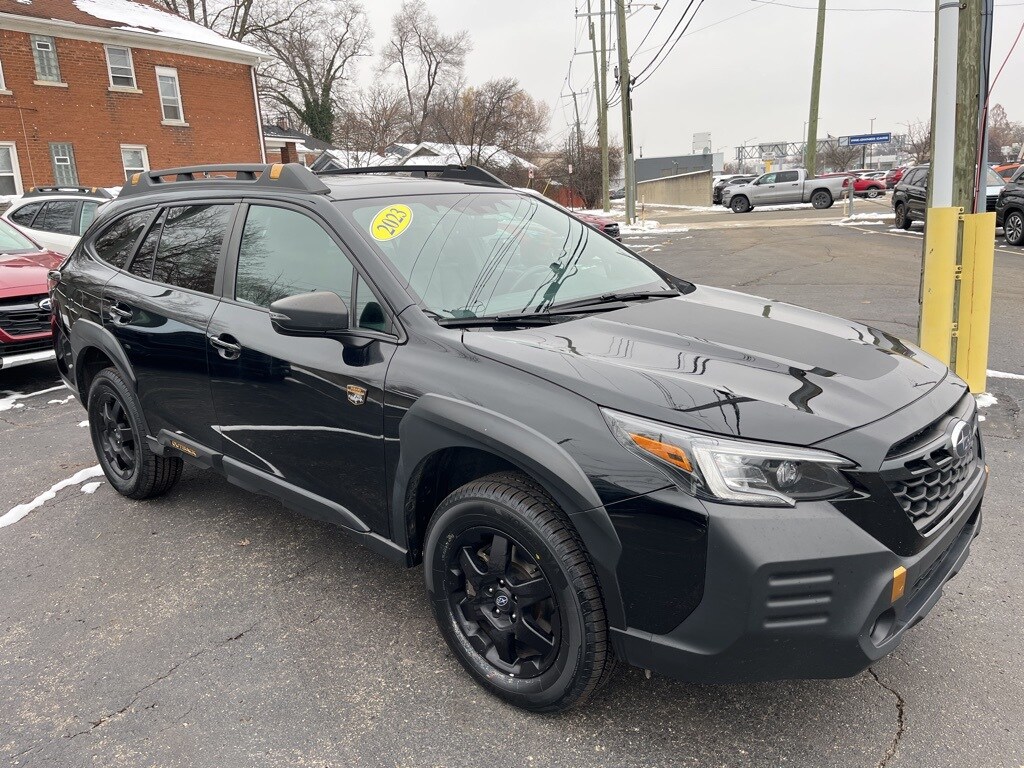 2023 Subaru Outback Wilderness photo 2