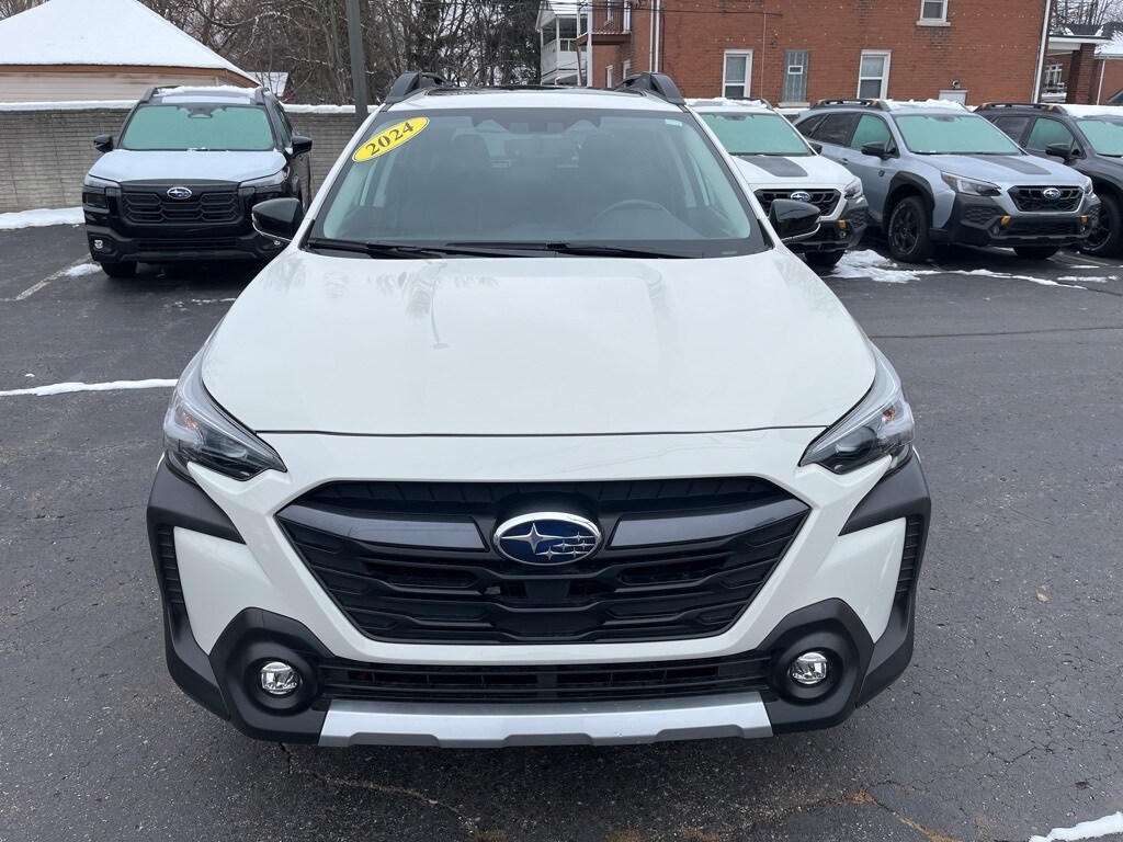 2024 Subaru Outback Limited photo 2