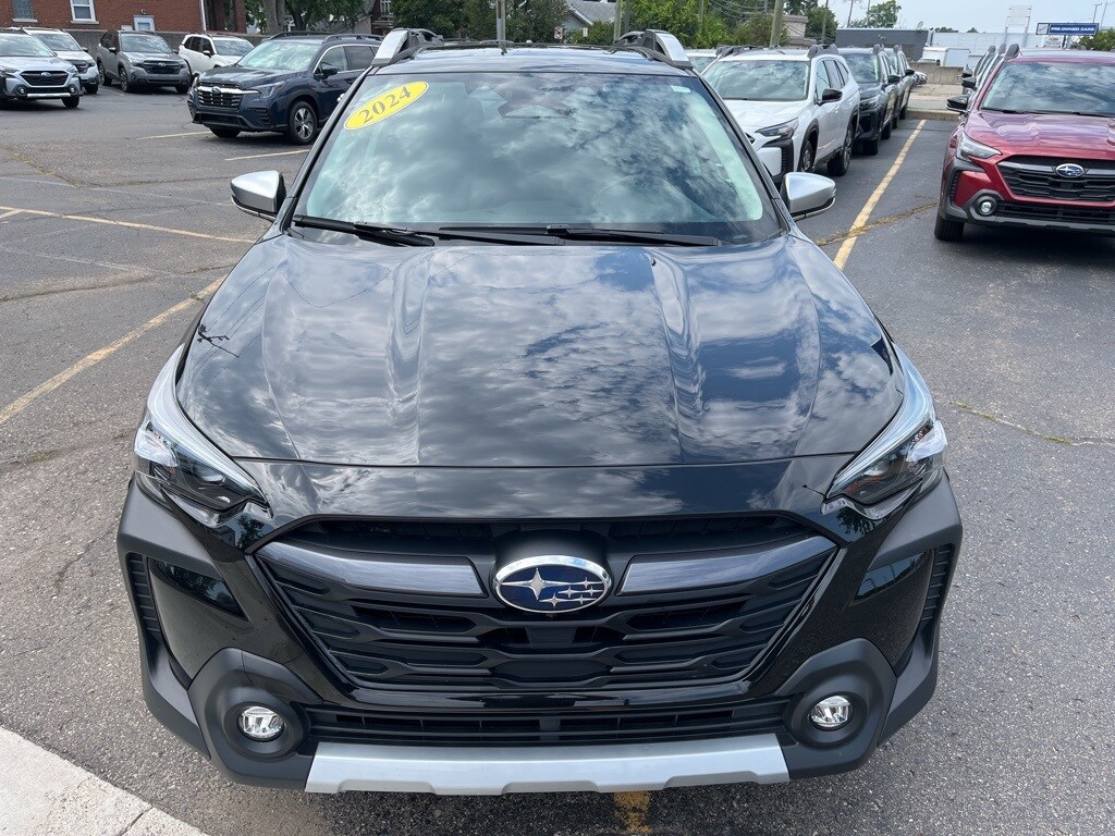 2024 Subaru Outback Touring XT photo 2