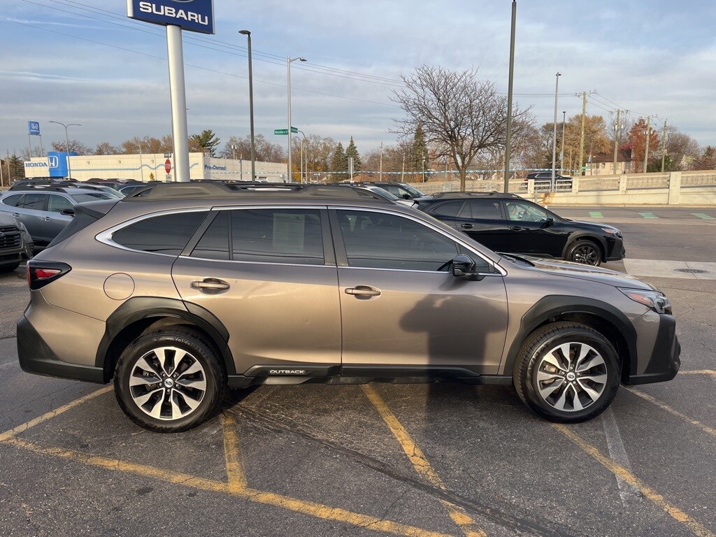 2024 Subaru Outback Limited photo 4
