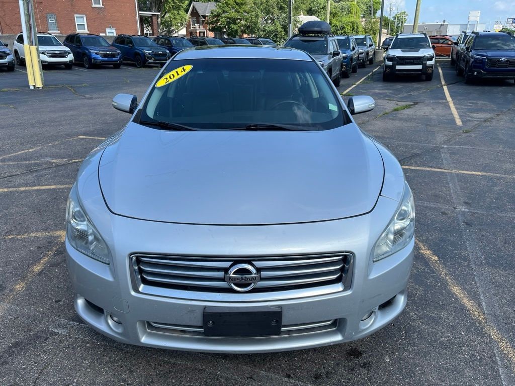 Used 2014 Nissan Maxima 3.5 SV Sedan